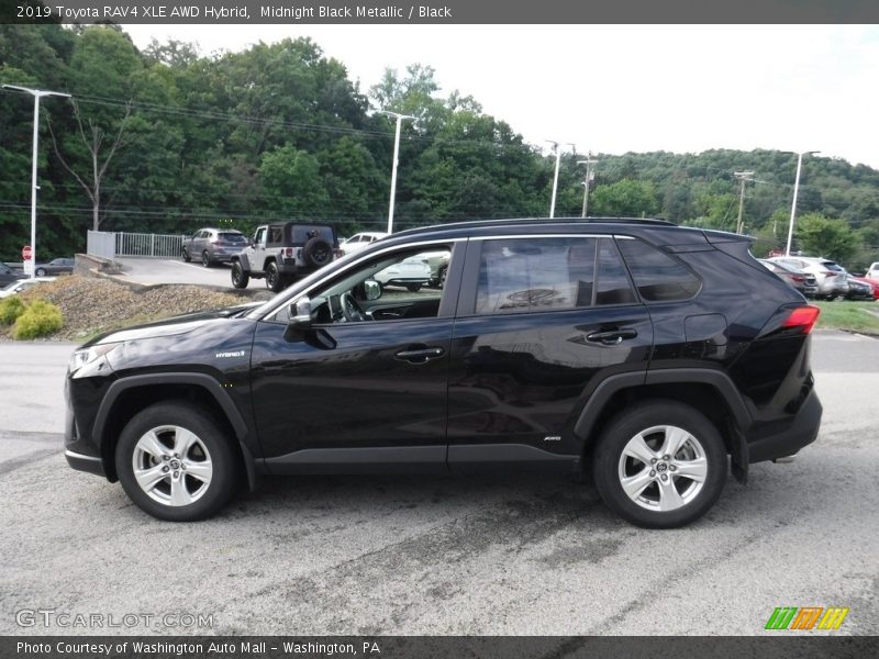 Midnight Black Metallic / Black 2019 Toyota RAV4 XLE AWD Hybrid