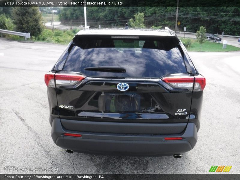 Midnight Black Metallic / Black 2019 Toyota RAV4 XLE AWD Hybrid