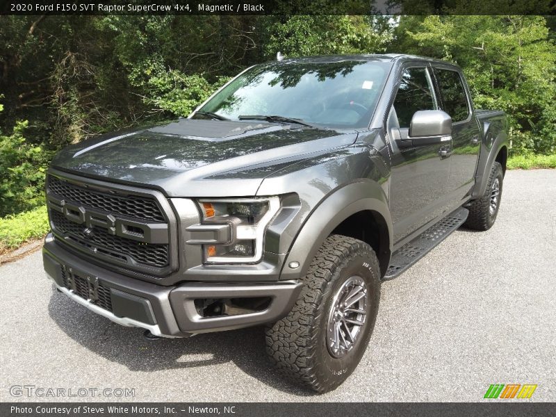 Front 3/4 View of 2020 F150 SVT Raptor SuperCrew 4x4