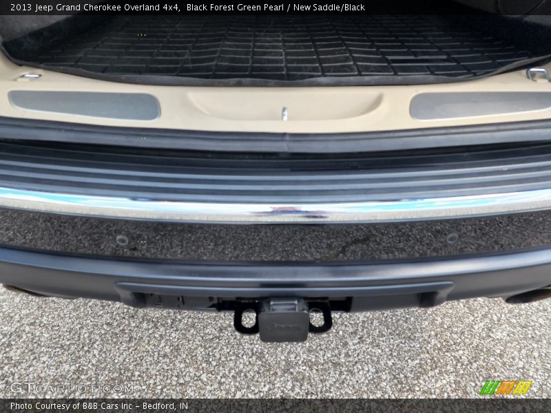 Black Forest Green Pearl / New Saddle/Black 2013 Jeep Grand Cherokee Overland 4x4