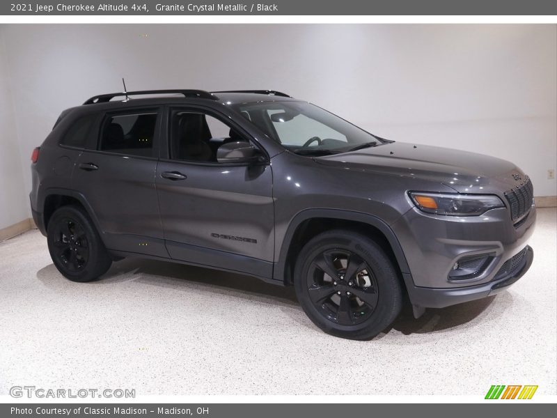 Granite Crystal Metallic / Black 2021 Jeep Cherokee Altitude 4x4