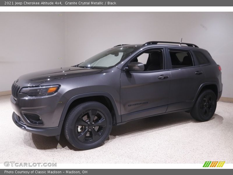Granite Crystal Metallic / Black 2021 Jeep Cherokee Altitude 4x4