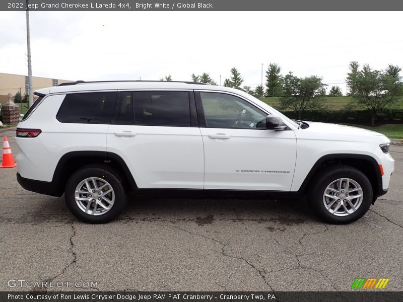  2022 Grand Cherokee L Laredo 4x4 Bright White