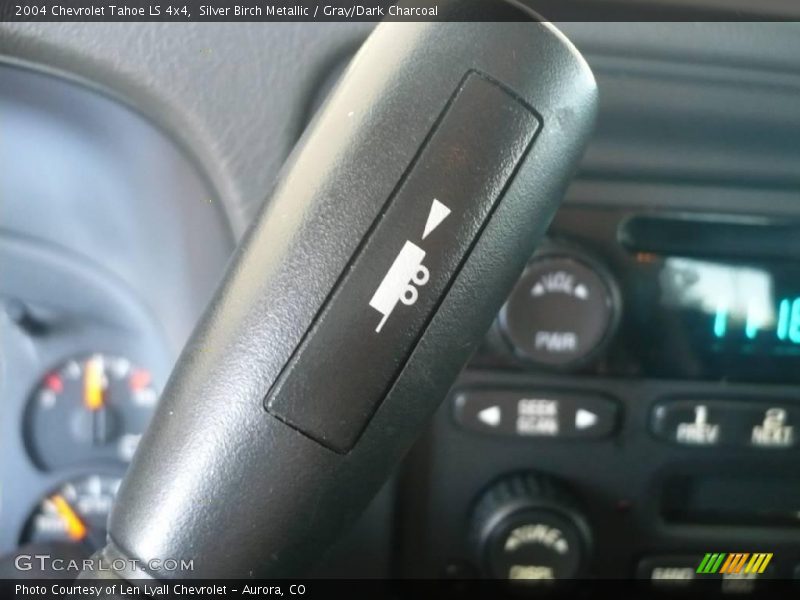 Silver Birch Metallic / Gray/Dark Charcoal 2004 Chevrolet Tahoe LS 4x4