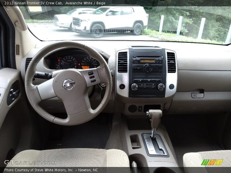 Avalanche White / Beige 2012 Nissan Frontier SV Crew Cab
