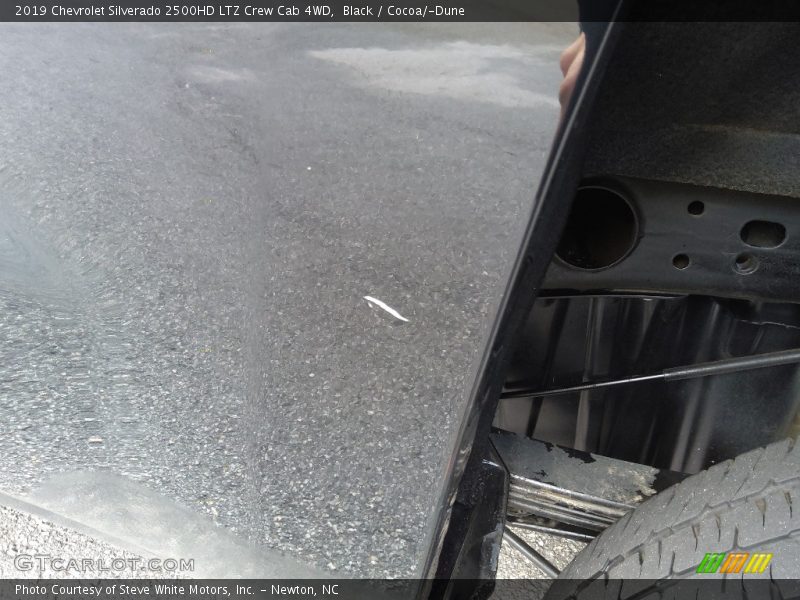 Black / Cocoa/­Dune 2019 Chevrolet Silverado 2500HD LTZ Crew Cab 4WD