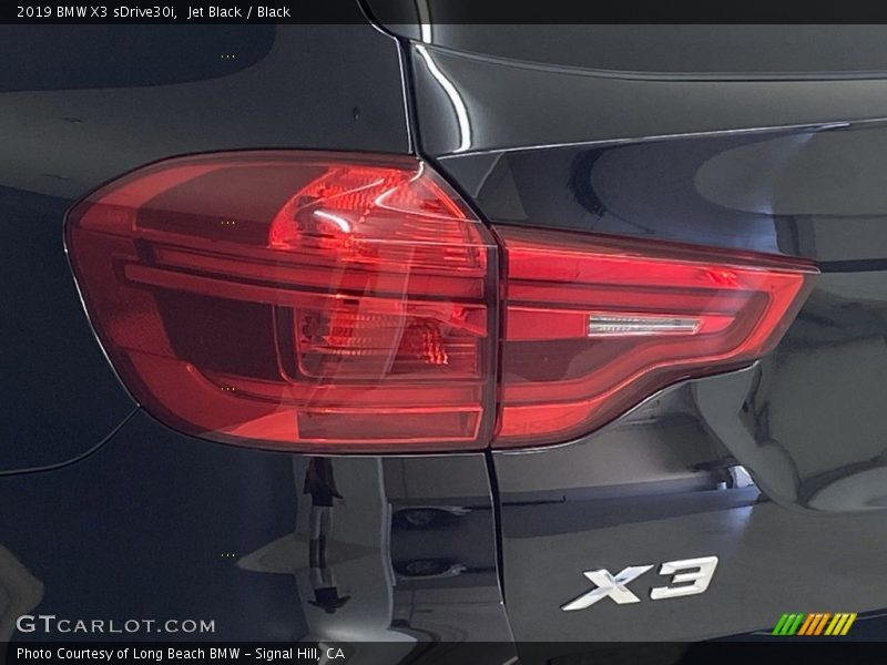Jet Black / Black 2019 BMW X3 sDrive30i