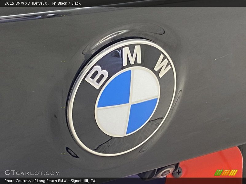 Jet Black / Black 2019 BMW X3 sDrive30i