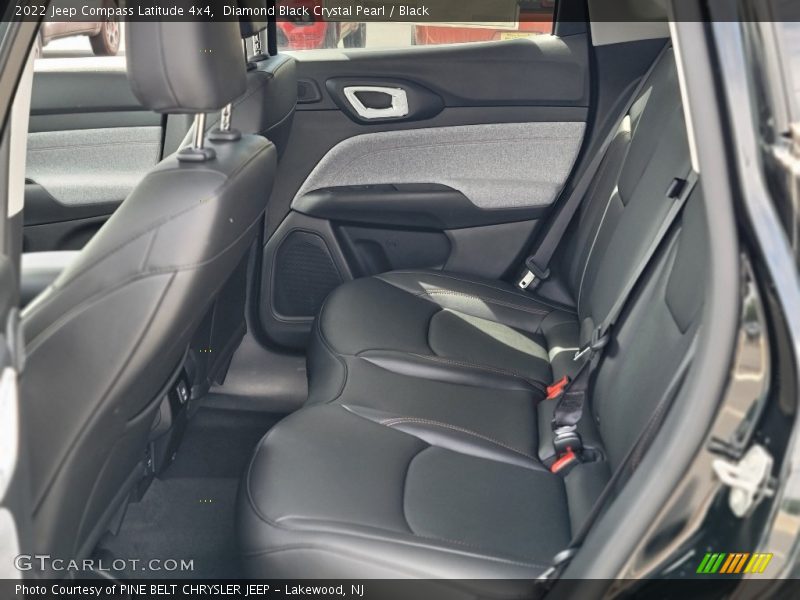 Diamond Black Crystal Pearl / Black 2022 Jeep Compass Latitude 4x4