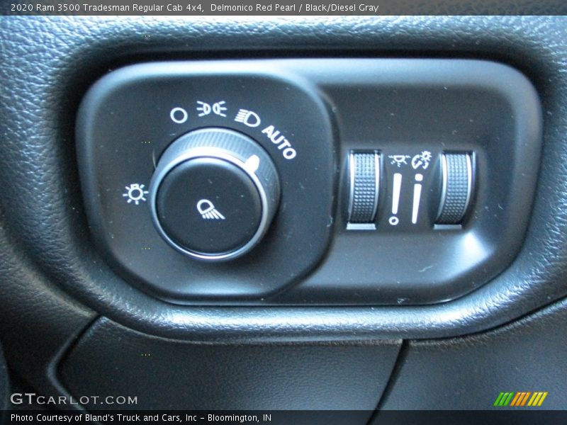 Delmonico Red Pearl / Black/Diesel Gray 2020 Ram 3500 Tradesman Regular Cab 4x4