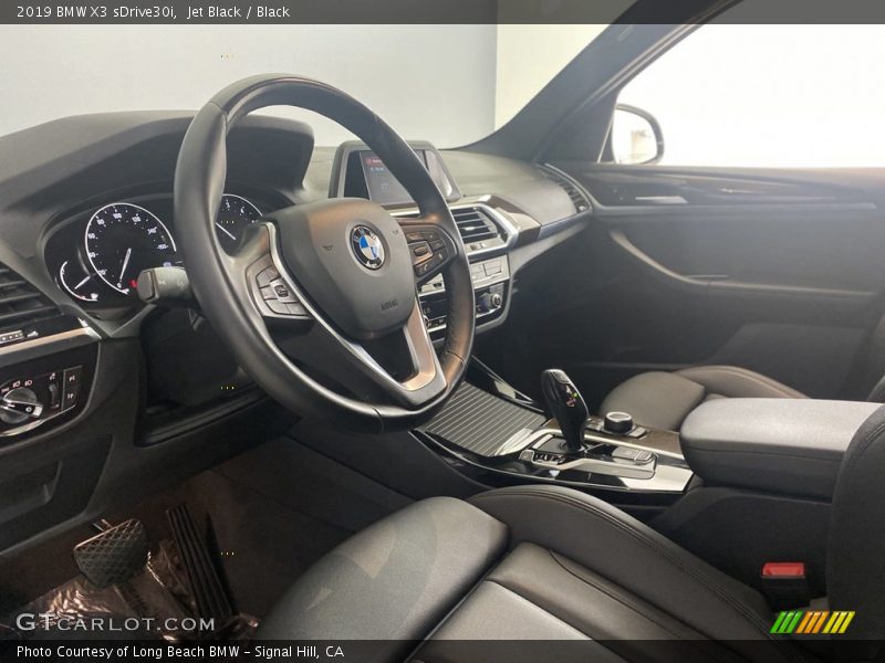 Jet Black / Black 2019 BMW X3 sDrive30i
