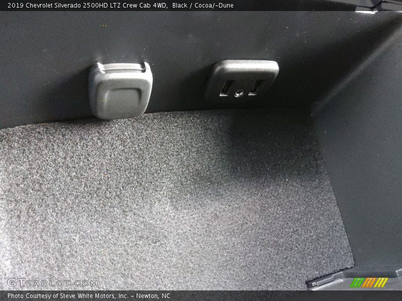 Black / Cocoa/­Dune 2019 Chevrolet Silverado 2500HD LTZ Crew Cab 4WD