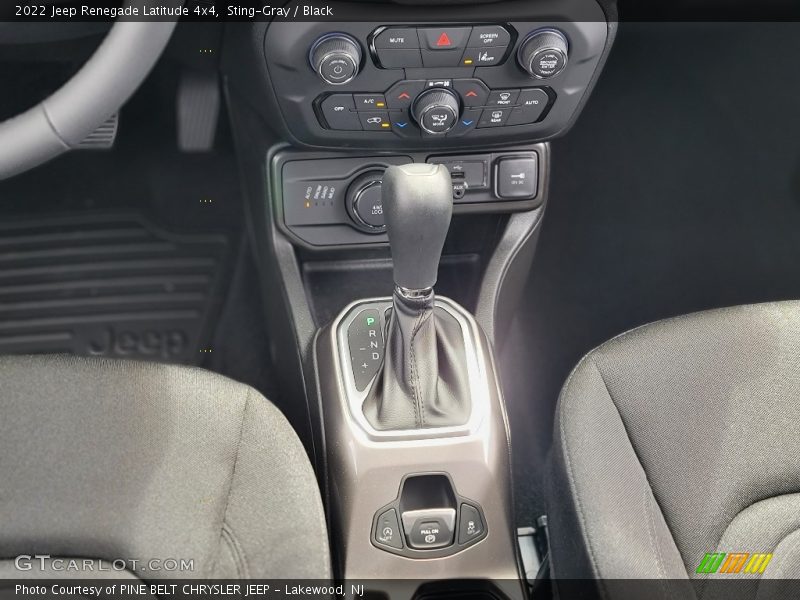 Sting-Gray / Black 2022 Jeep Renegade Latitude 4x4