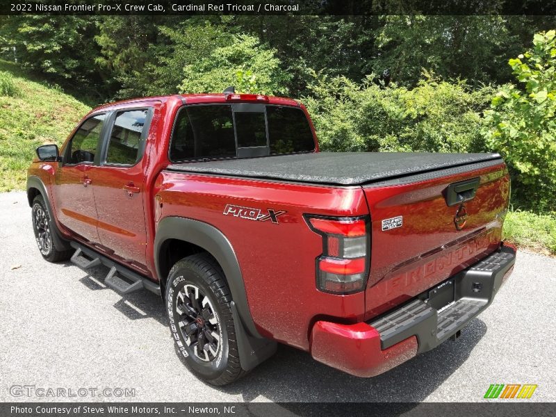 Cardinal Red Tricoat / Charcoal 2022 Nissan Frontier Pro-X Crew Cab