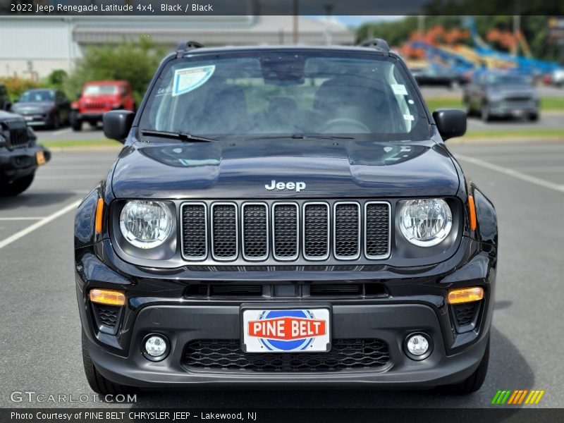Black / Black 2022 Jeep Renegade Latitude 4x4