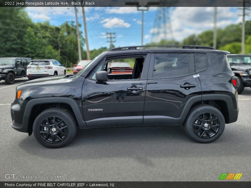 Black / Black 2022 Jeep Renegade Latitude 4x4