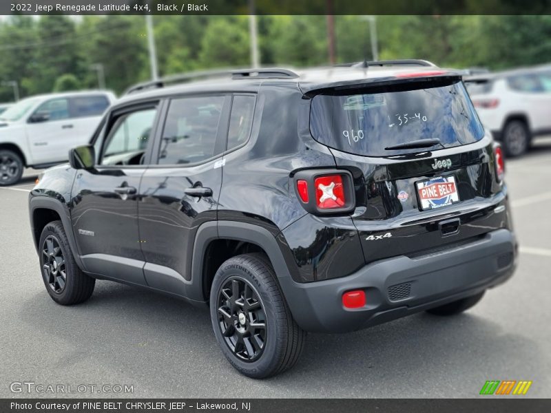 Black / Black 2022 Jeep Renegade Latitude 4x4