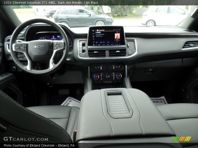 Dashboard of 2023 Suburban Z71 4WD