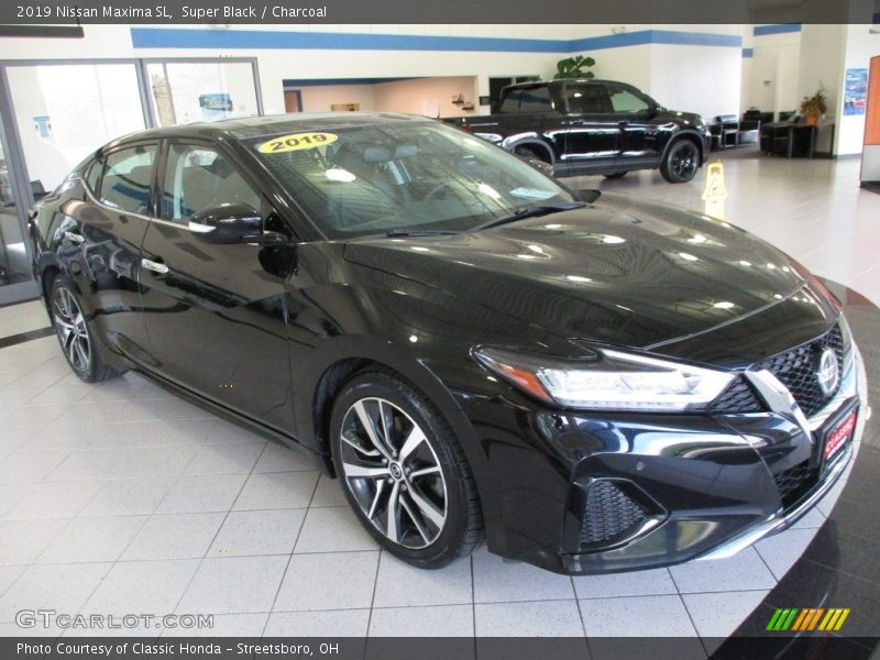 Super Black / Charcoal 2019 Nissan Maxima SL