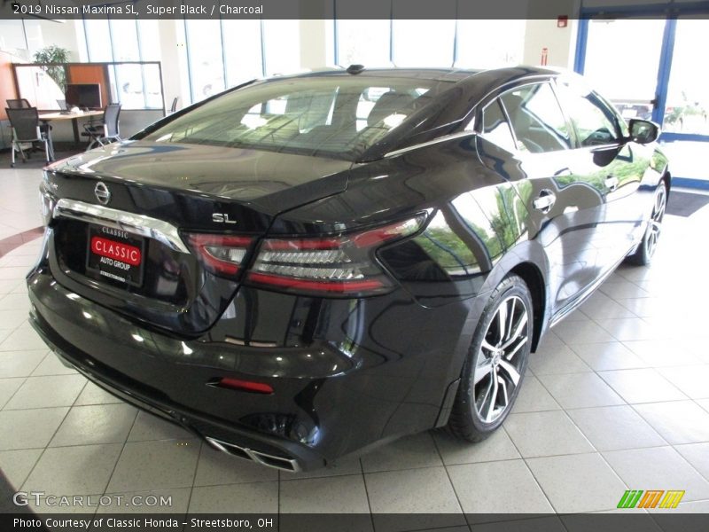 Super Black / Charcoal 2019 Nissan Maxima SL