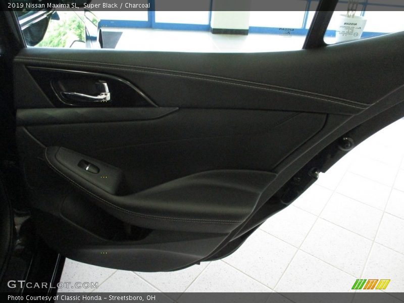 Super Black / Charcoal 2019 Nissan Maxima SL