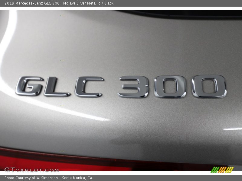 Mojave Silver Metallic / Black 2019 Mercedes-Benz GLC 300