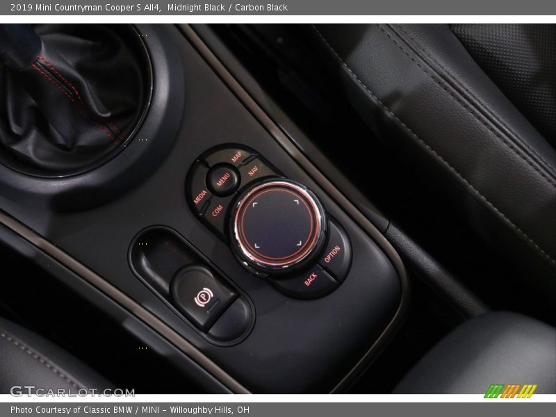 Midnight Black / Carbon Black 2019 Mini Countryman Cooper S All4