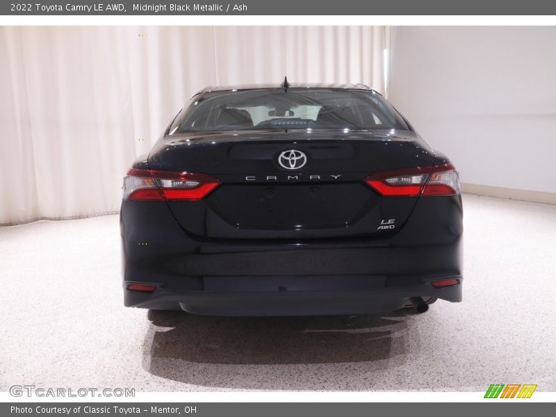 Midnight Black Metallic / Ash 2022 Toyota Camry LE AWD