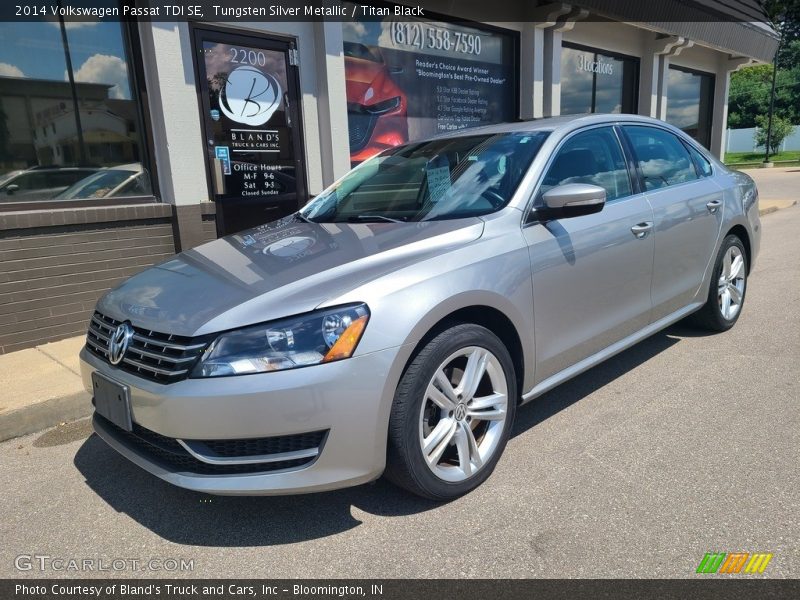 Tungsten Silver Metallic / Titan Black 2014 Volkswagen Passat TDI SE