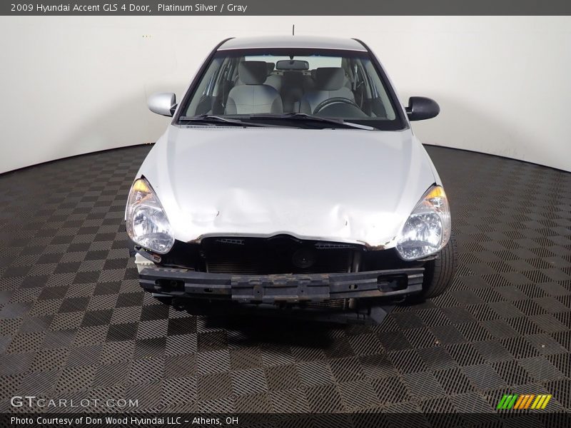 Platinum Silver / Gray 2009 Hyundai Accent GLS 4 Door