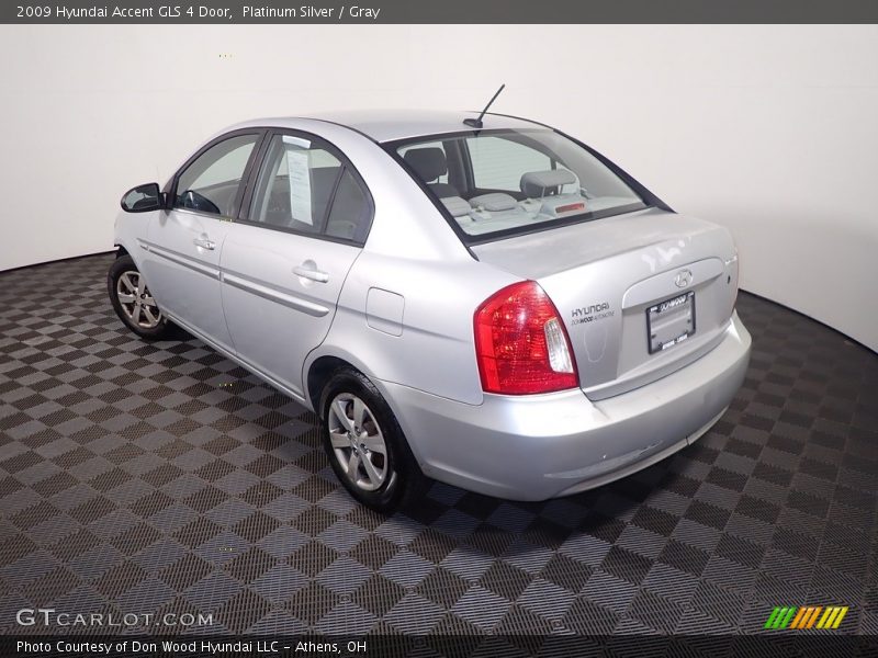 Platinum Silver / Gray 2009 Hyundai Accent GLS 4 Door