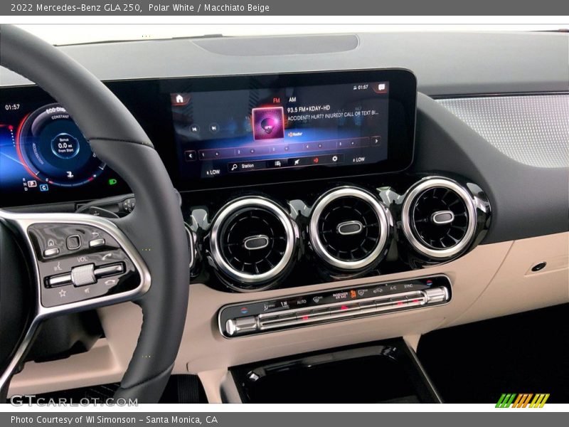 Polar White / Macchiato Beige 2022 Mercedes-Benz GLA 250