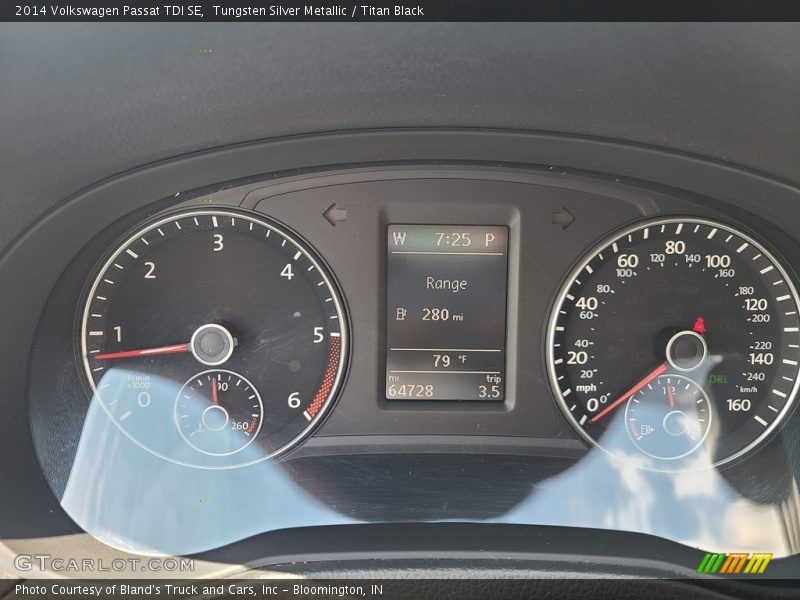 Tungsten Silver Metallic / Titan Black 2014 Volkswagen Passat TDI SE