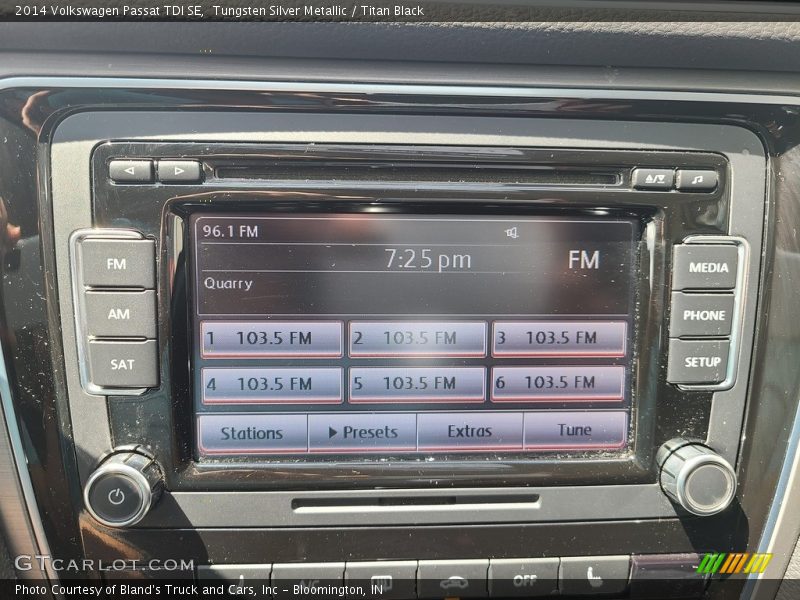Tungsten Silver Metallic / Titan Black 2014 Volkswagen Passat TDI SE