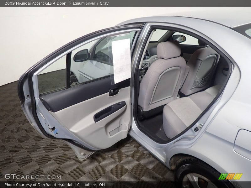 Platinum Silver / Gray 2009 Hyundai Accent GLS 4 Door