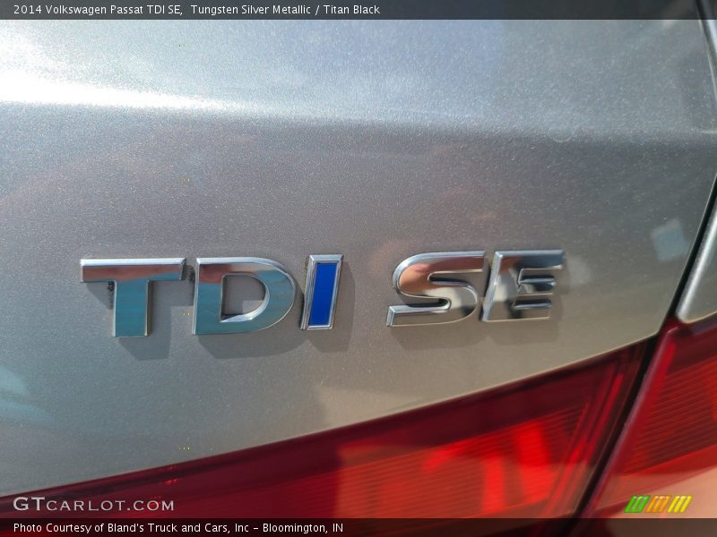 Tungsten Silver Metallic / Titan Black 2014 Volkswagen Passat TDI SE