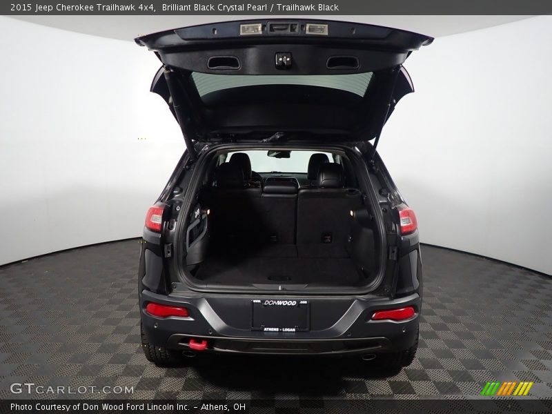 Brilliant Black Crystal Pearl / Trailhawk Black 2015 Jeep Cherokee Trailhawk 4x4