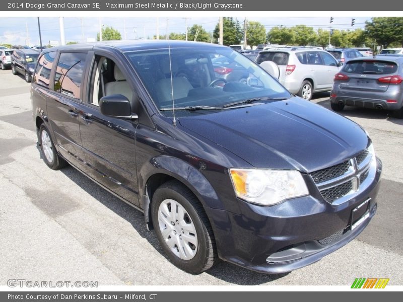Maximum Steel Metallic / Black/Light Graystone 2014 Dodge Grand Caravan SE