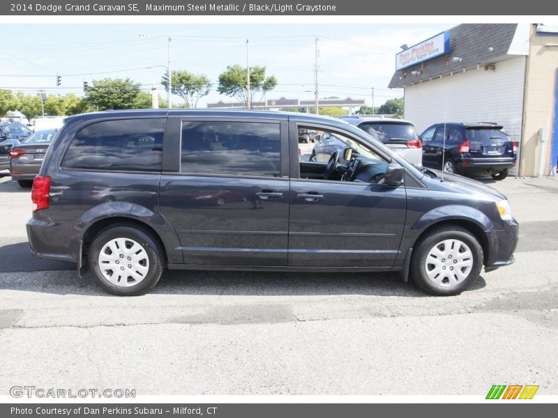 Maximum Steel Metallic / Black/Light Graystone 2014 Dodge Grand Caravan SE