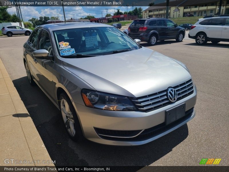 Tungsten Silver Metallic / Titan Black 2014 Volkswagen Passat TDI SE