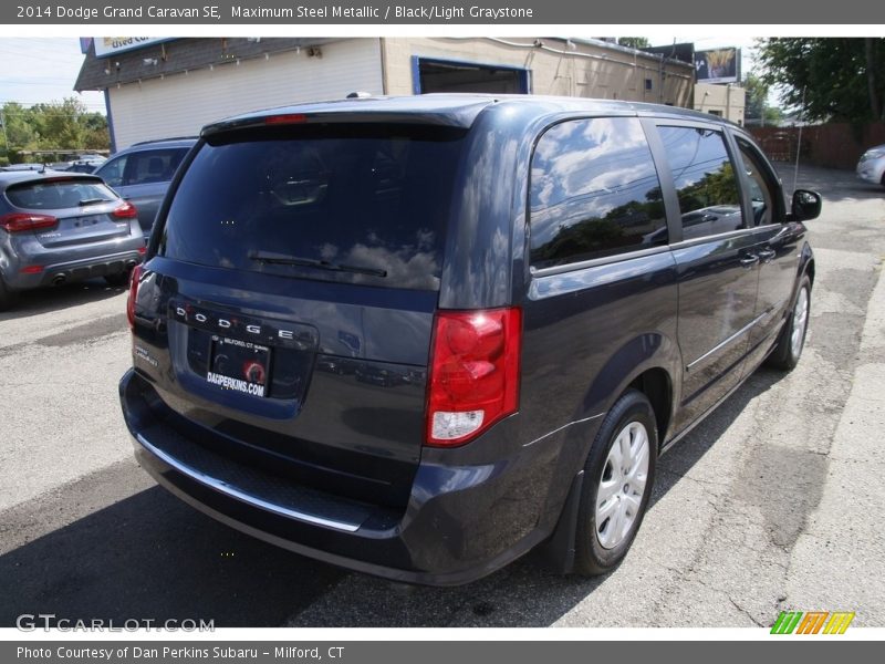 Maximum Steel Metallic / Black/Light Graystone 2014 Dodge Grand Caravan SE