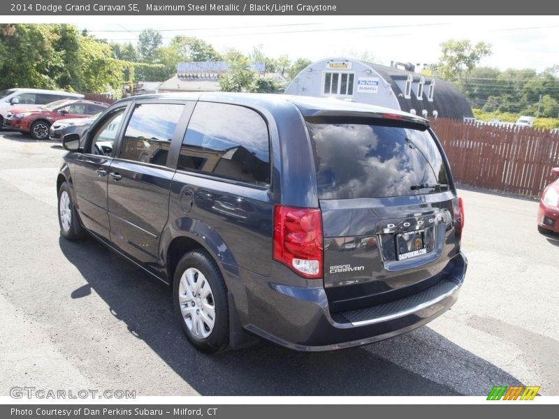 Maximum Steel Metallic / Black/Light Graystone 2014 Dodge Grand Caravan SE