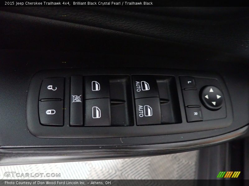 Brilliant Black Crystal Pearl / Trailhawk Black 2015 Jeep Cherokee Trailhawk 4x4