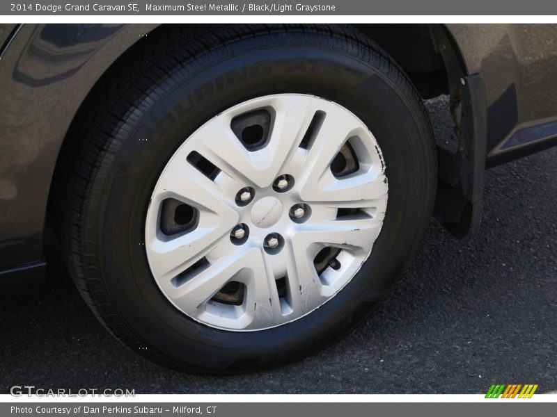 Maximum Steel Metallic / Black/Light Graystone 2014 Dodge Grand Caravan SE