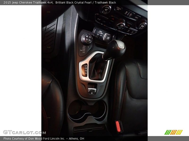 Brilliant Black Crystal Pearl / Trailhawk Black 2015 Jeep Cherokee Trailhawk 4x4
