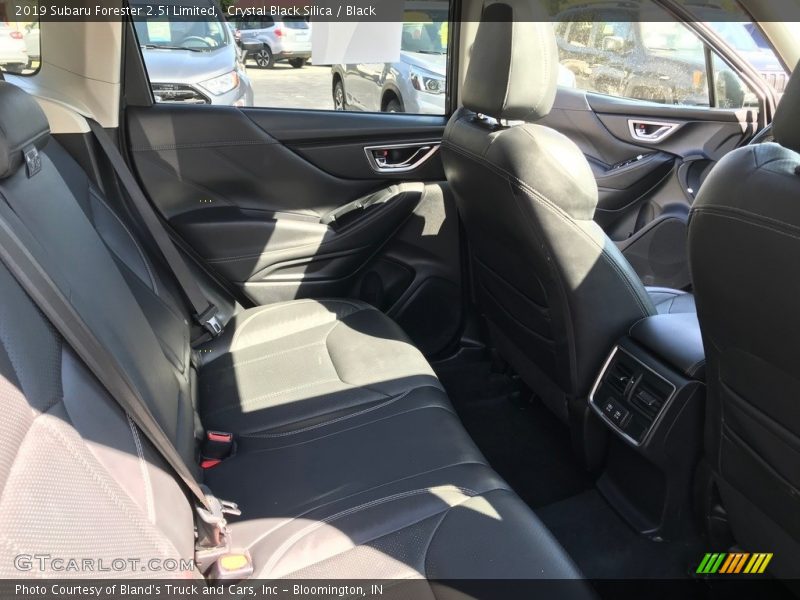 Crystal Black Silica / Black 2019 Subaru Forester 2.5i Limited