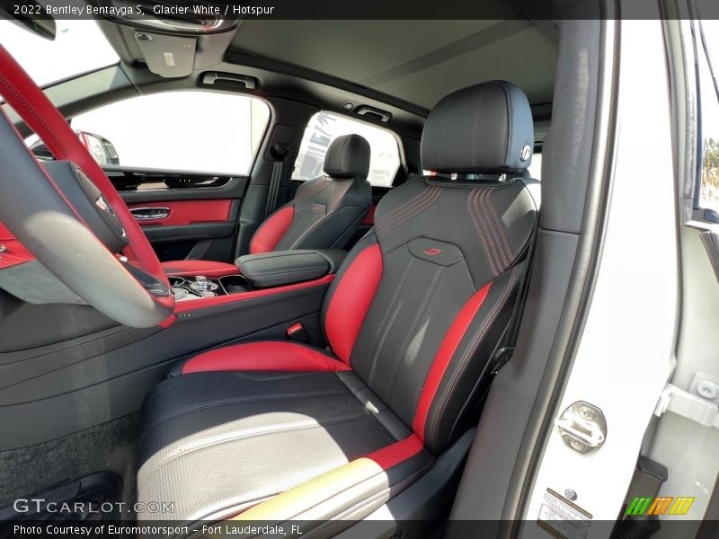 Front Seat of 2022 Bentayga S