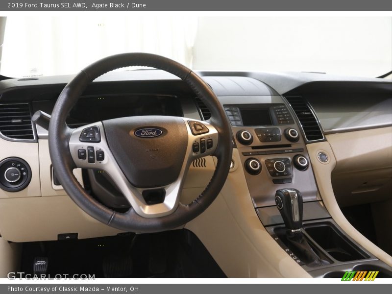 Agate Black / Dune 2019 Ford Taurus SEL AWD