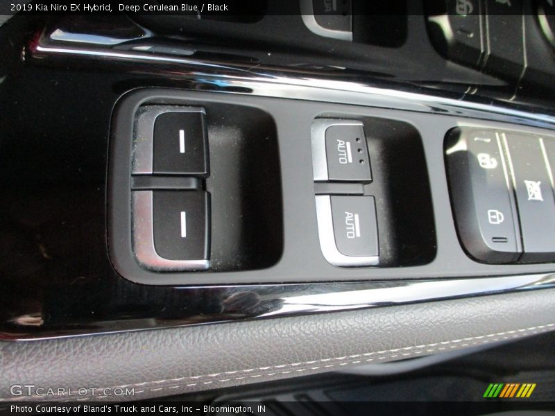 Deep Cerulean Blue / Black 2019 Kia Niro EX Hybrid