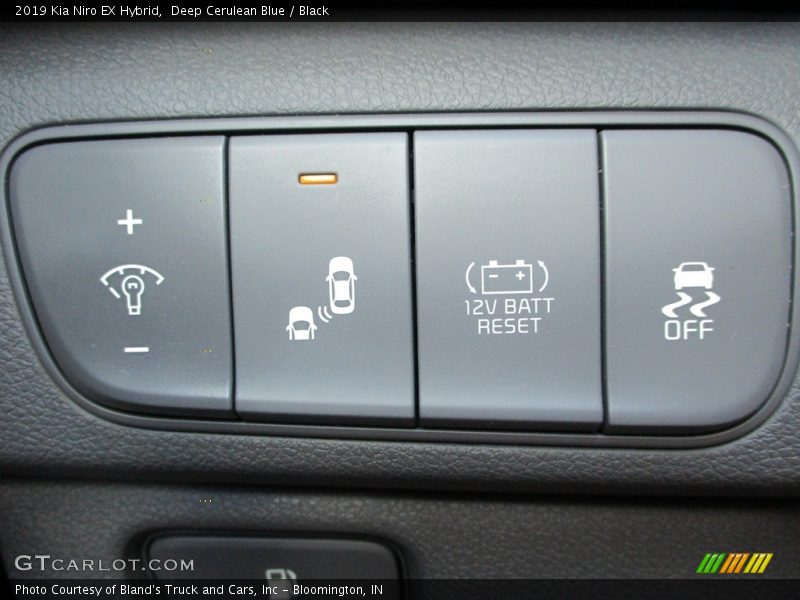 Deep Cerulean Blue / Black 2019 Kia Niro EX Hybrid